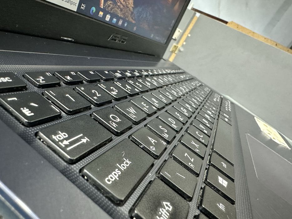 Арзон нархда офисный ноутбук Asus Vivobook