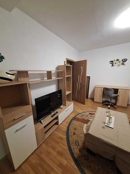 Apartament 2 camere semi-decomandat cu design modern si primitor situat in Zona Girocului