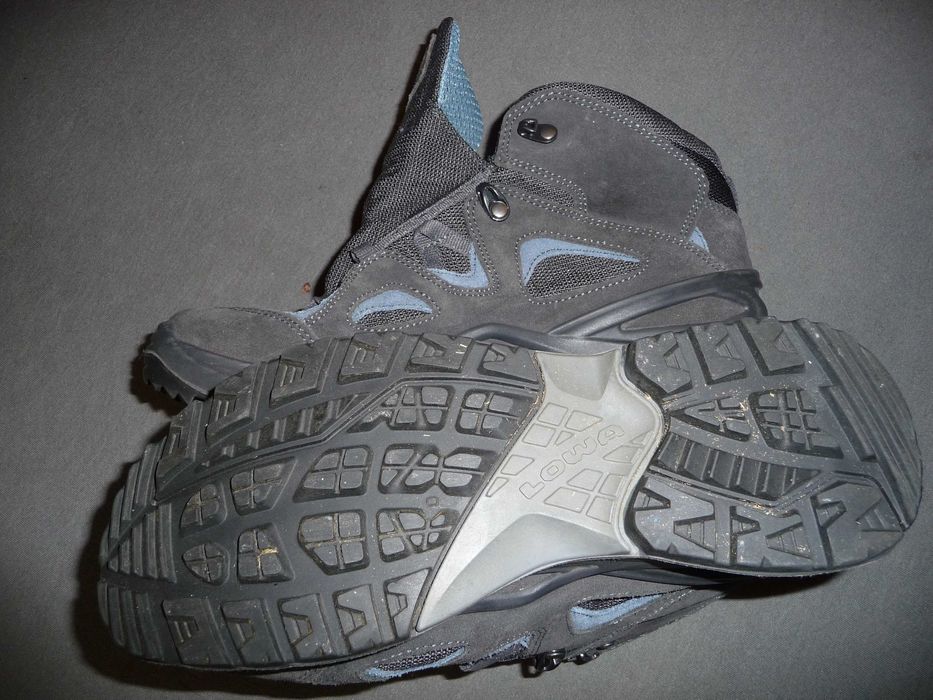 дамски обувки LOWA и  ботуши TODS номер  39