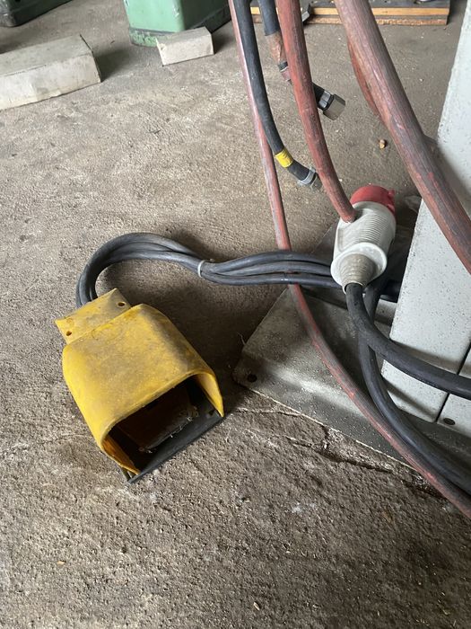 Aparat sudura industrial prin Punctura