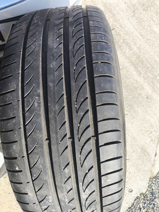 Genți cu cauciucuri de vara