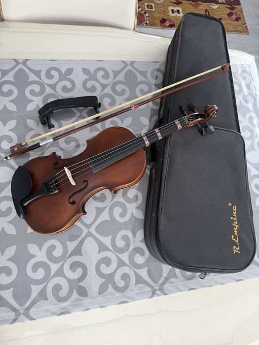 Продам скрипку 1/2