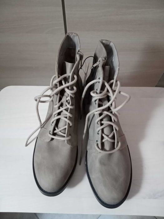 Спортни дамски боти"Madden Girl"