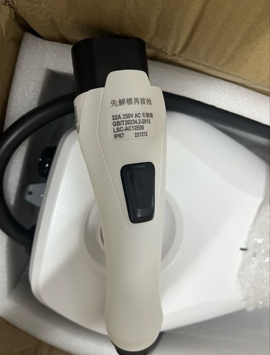 Elektro mobil zaratkasi 7KW 32A ev chargers