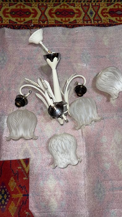 Люстра на потолок