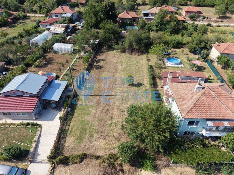 Парцел в Велико Търново, област-гр.Долна Оряховица площ 1000 цена 255