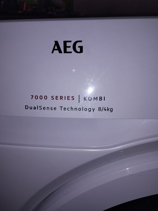 Комбинирана пералня с Сушилня AEG Serie7000