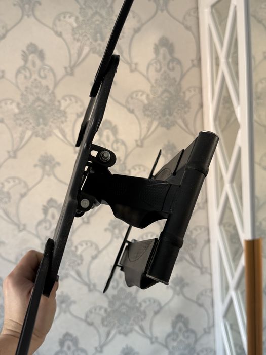 Крепление для телевизора