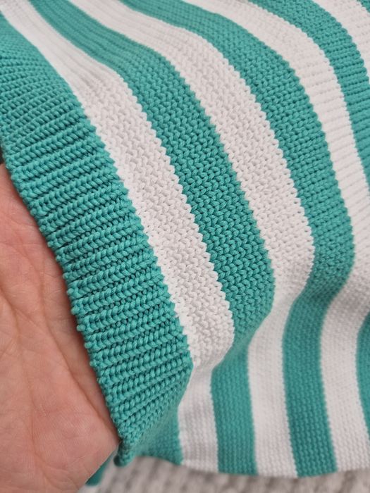 Дамски сет в бяло и зелено Комплект пола и блуза/ тениска Damski set