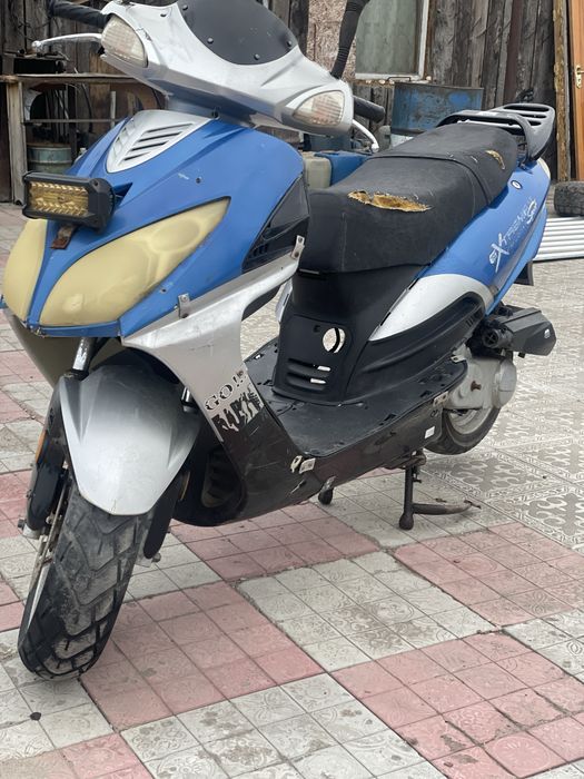 Продам скутре 100.000 тг