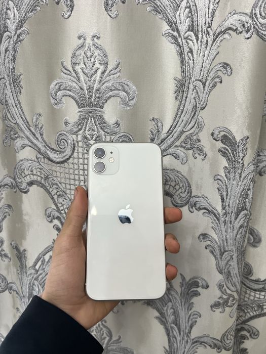 iPhone 11 128gb white