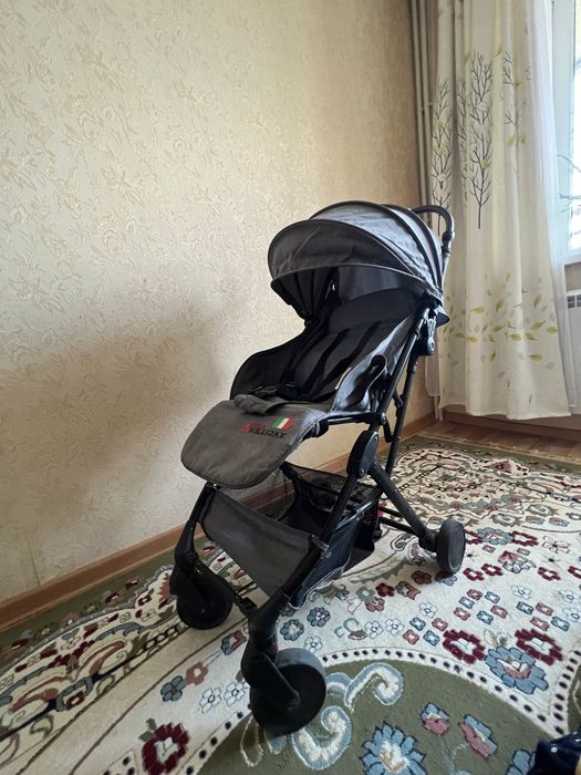 Коляска за 5000 тг