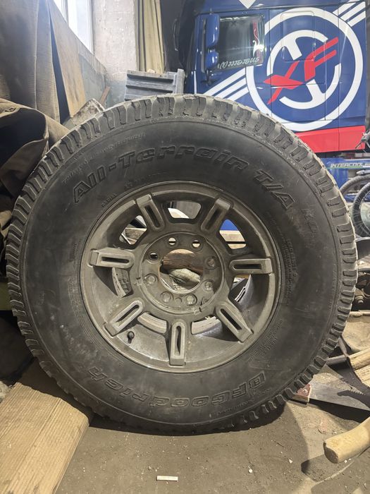 Запасное колесо Hummer H2