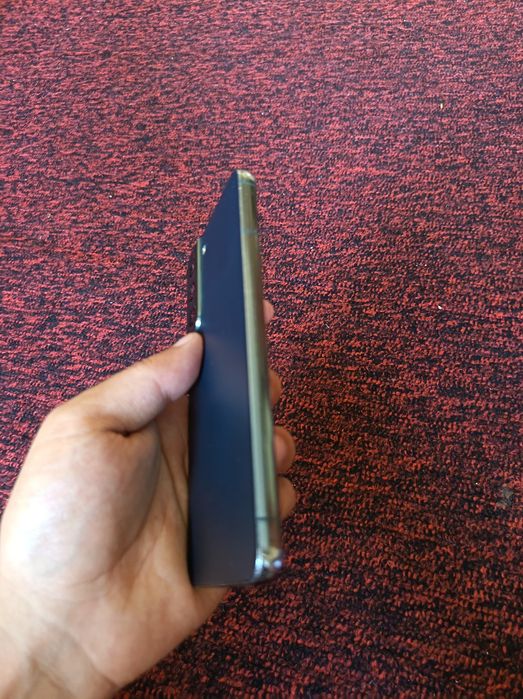 Samsung s22 plus sotiladi srochna