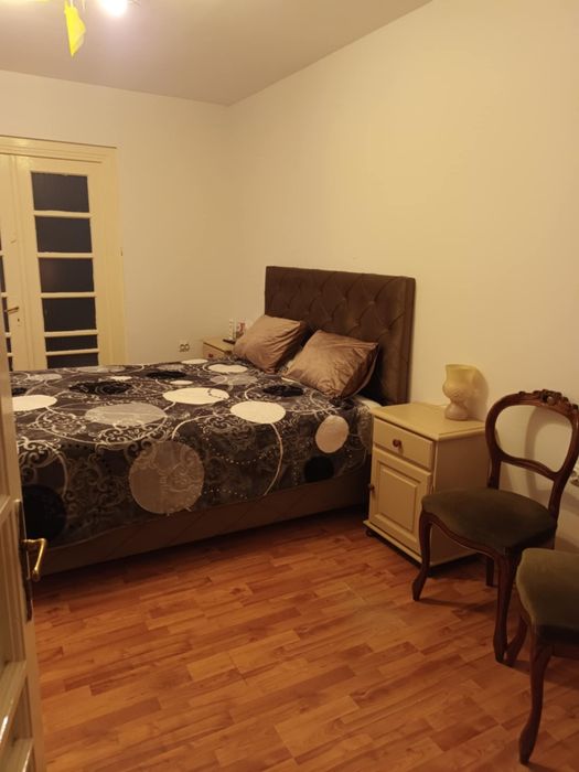 Vând Casă Zona Intim