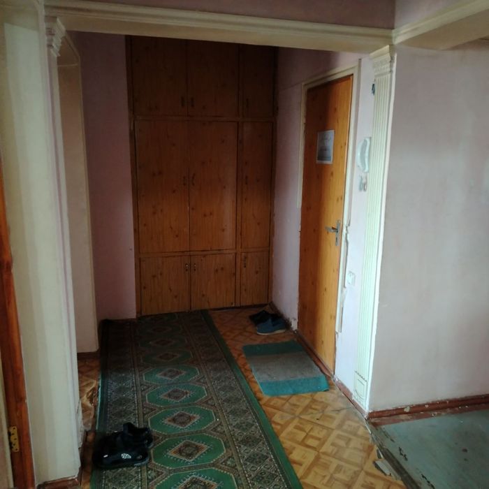 Minor metro 3 xona 7 etaj 9etajli Dom remonti yoq