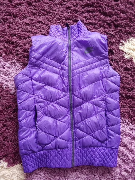 Vestă damă Nike originală.