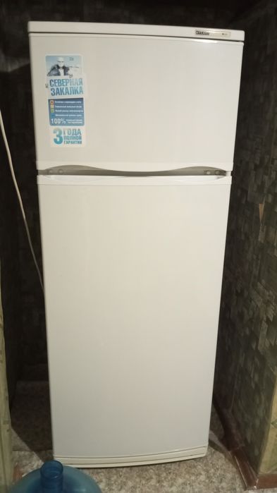 Продаю холодильник Атлант