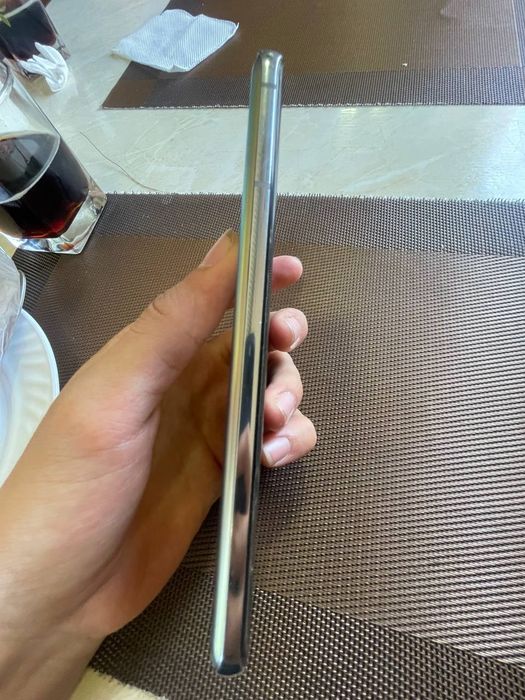 Samsung S21 ultra srochni sotiladi