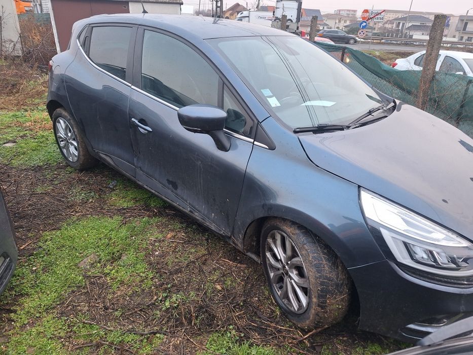 Dezmembram renault clio 4 1.5 dci model facelift cutie manuala 5+1trepte