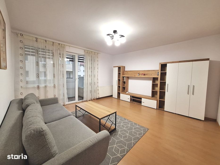 Apartament la etaj intermediar, 48 mp, balcon, zona JYSK, Floresti