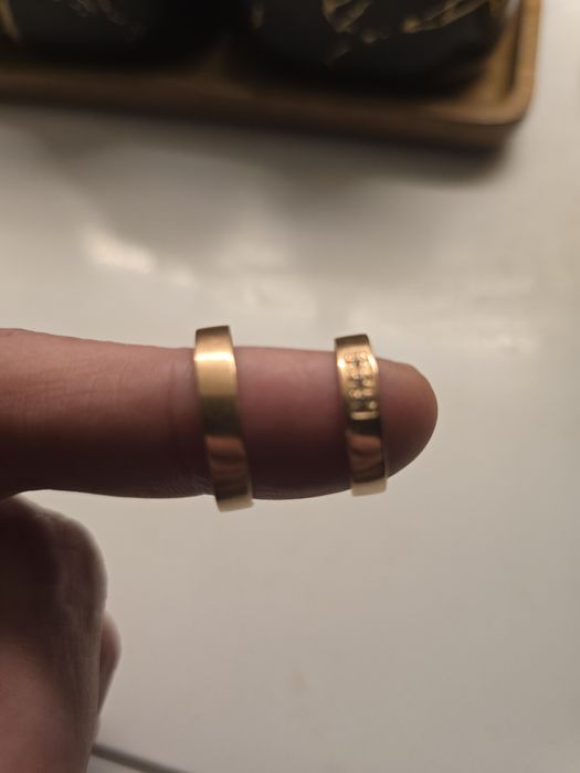 Золотые обручальные кольца