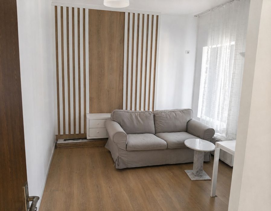 vând vila 5+ camere Popești Leordeni (centru)