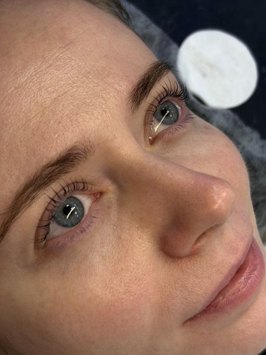 Ламинирование ресниц и бровей