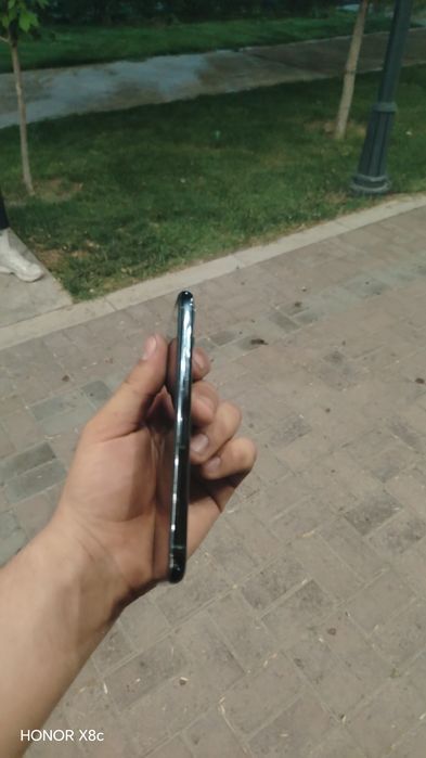 Iphone 11 pro sotiladi