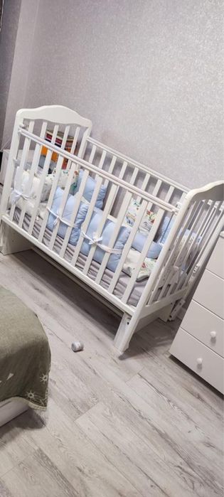 Детская кроватка от 0-5 лет