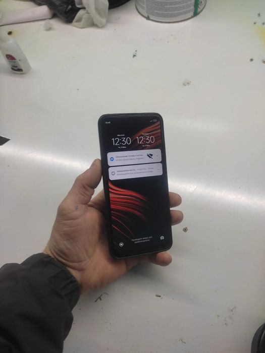 Poco m3 pro 5G 128 gb ishlashi zor