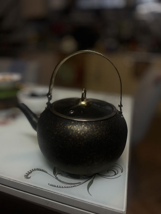 Чайник 3 л продам