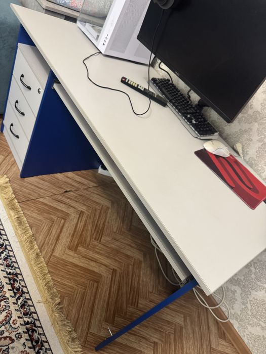 Комьютерный стол