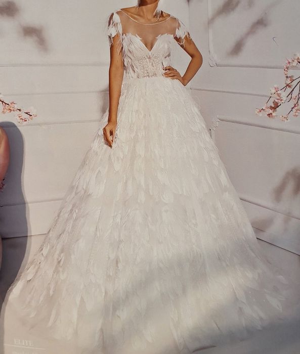 Vand rochie NOUA de mireasa