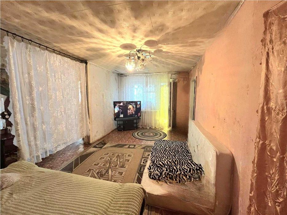 а Продам 2 комнатную квартиру Чернышевского