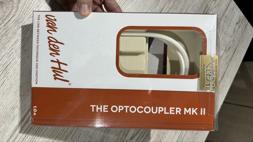 Cablu optic - Van den Hul The OPTOCOUPLER Mk II