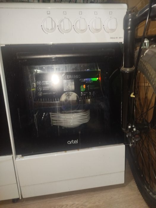 Газовая плита с 4 камфорками