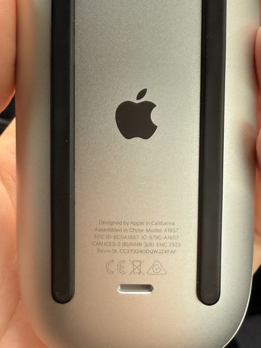 Продается APPLE MAGIC mouse
