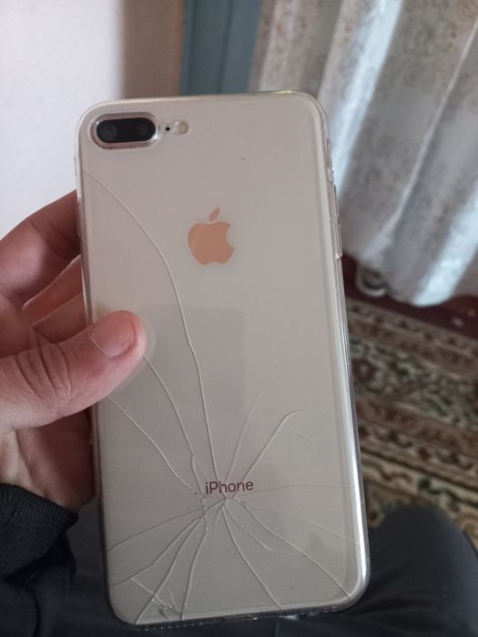 Iphone 8 plus sotiladi