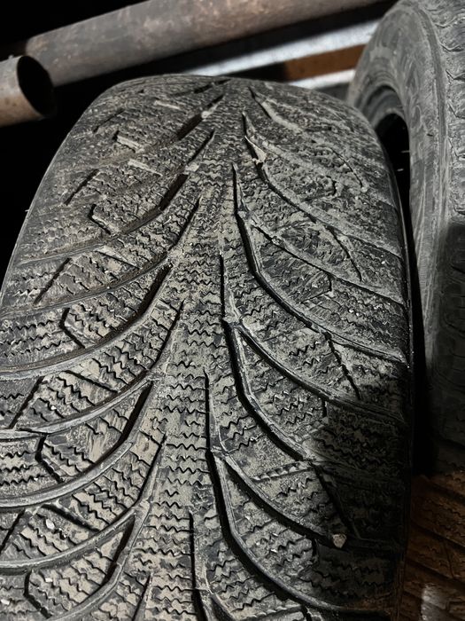 Зимние шины 225/55R17
