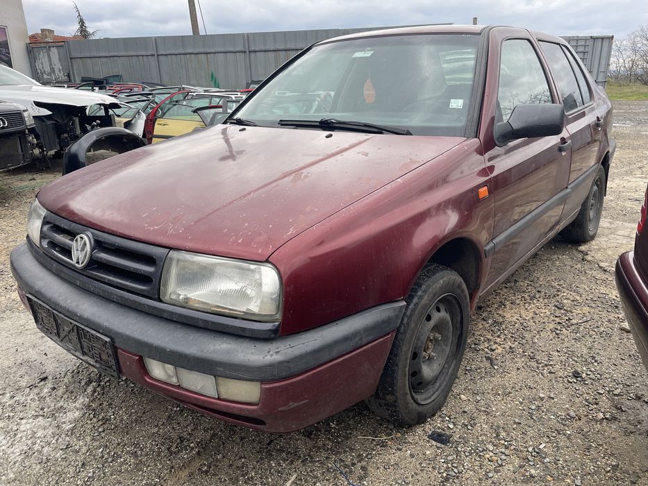 Vw Vento 1.8 75кс 1997г На Части
