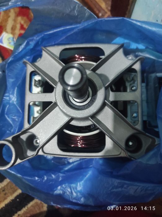 Стиральная машина BEKO ,НА ЗАПЧАСТИ.