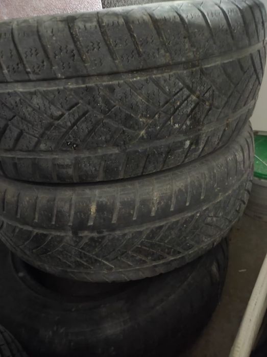 Шины зимний с шипамы
