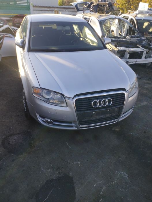 Dezmembrez audi A4 B6 2.0tdi Blb