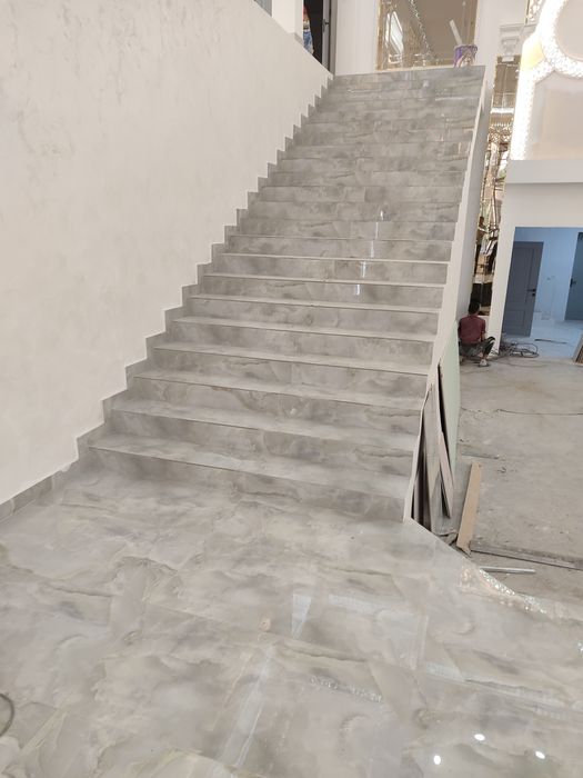 Кафельщик опытный.