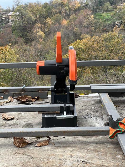 Пендула/Циркуляр за рязане на метал