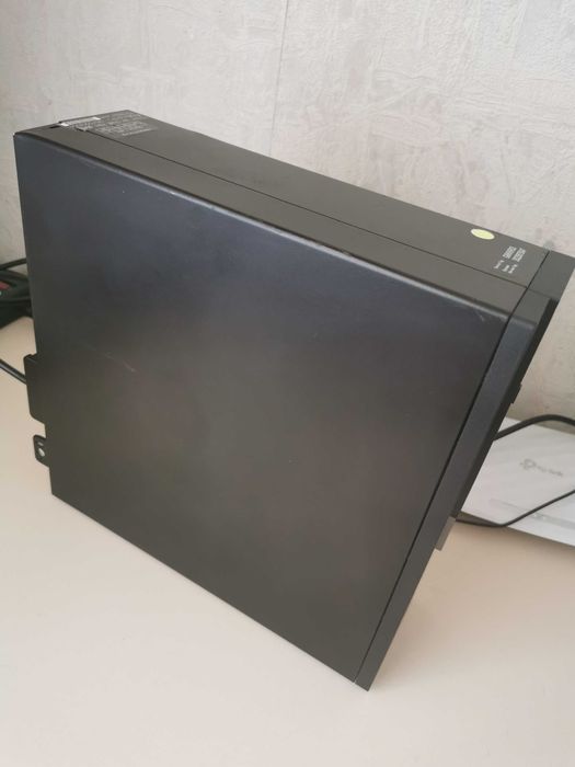 Продавам Dell Optiplex 5070 SFF