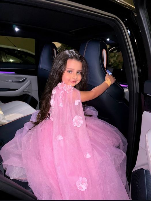 Аренда вечерних и классических образов Ташкент | Family Look