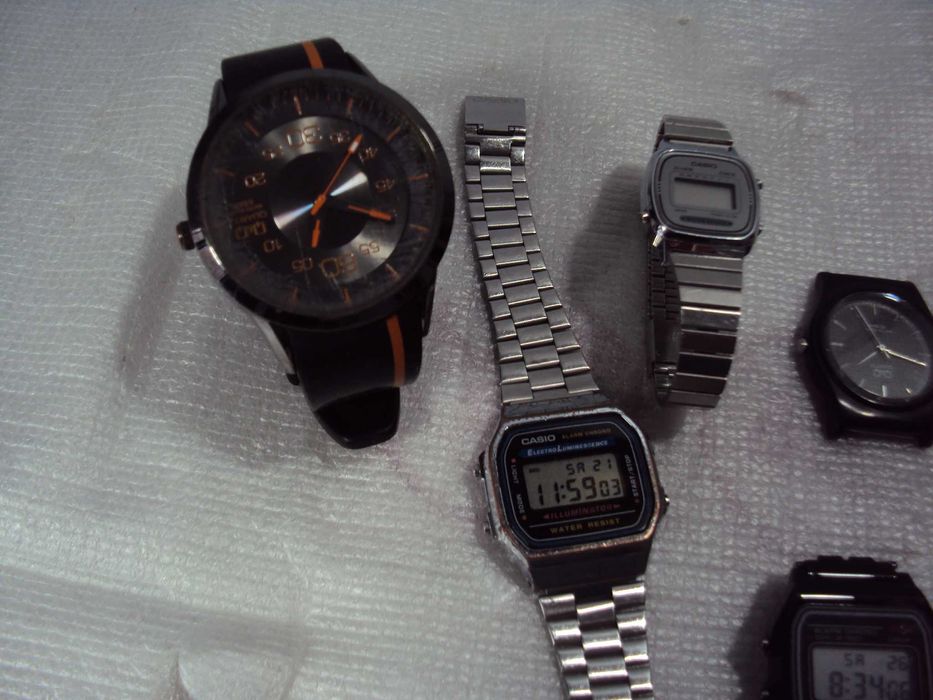 lot de 10 ceasuri CASIO,SWATCH,Q.Q functionale