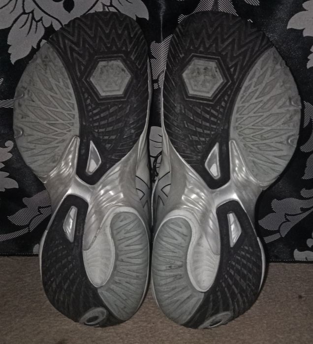 Asics Metarise "white & black"